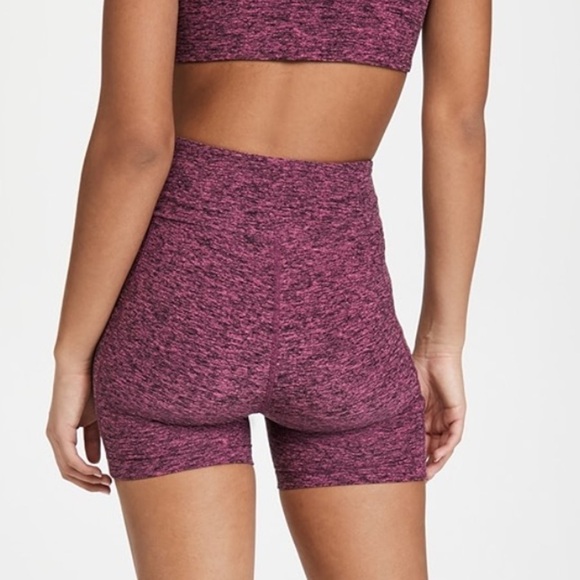 Year of Ours- SET Pink Hike Shorts and Matching Sports Bra Workout Set - Picture 2 of 6